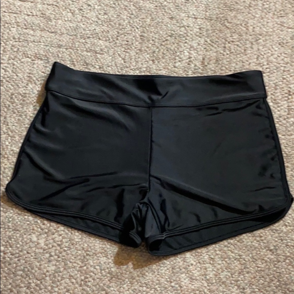 Women’s swim shorts